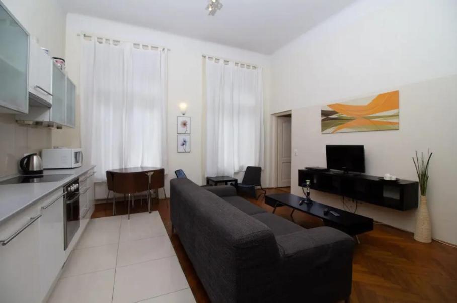 Cityscape Budget Jokai Flat * Budapest